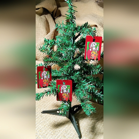 NEW Pablo Picasso Handcrafted 3-Piece Christmas Ornament Set! *Santa & Rudolph* - Picture 1 of 6